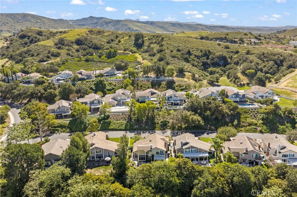 5 Pinewood