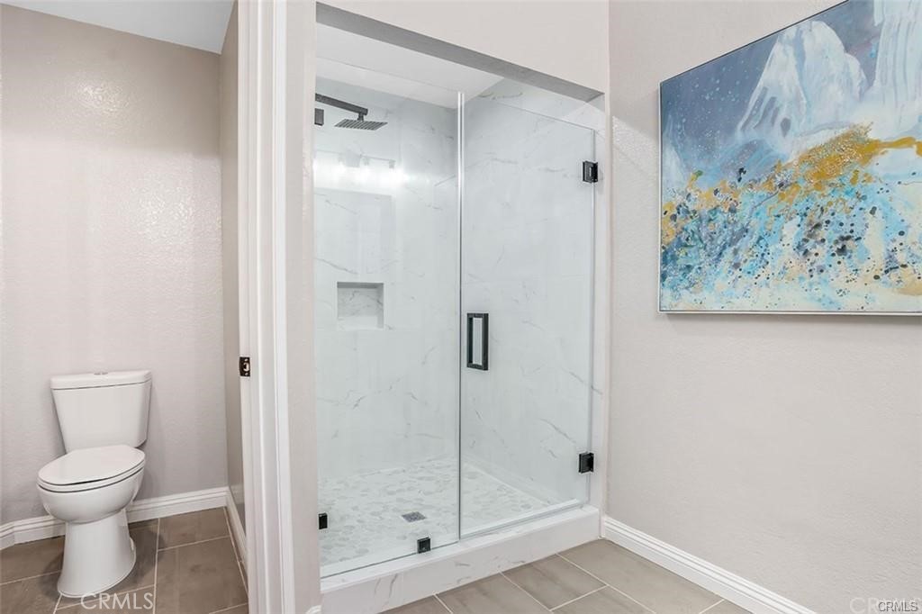 35 Oak Knolls