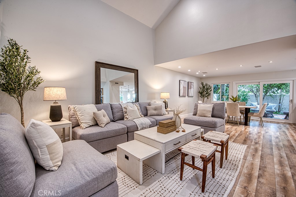 27 Palm Beach Court