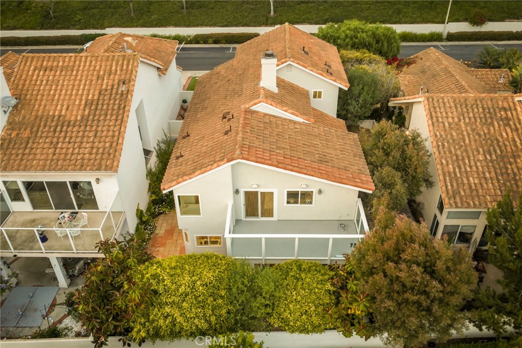 27 Palm Beach Court