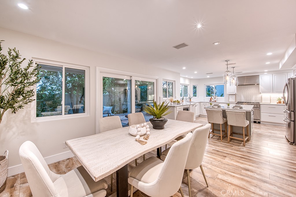27 Palm Beach Court
