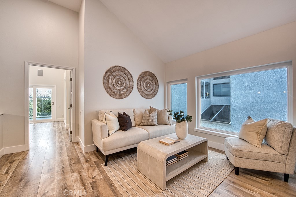 27 Palm Beach Court