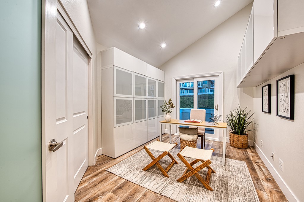 27 Palm Beach Court