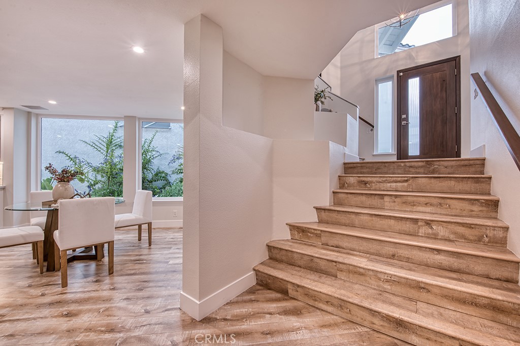 27 Palm Beach Court
