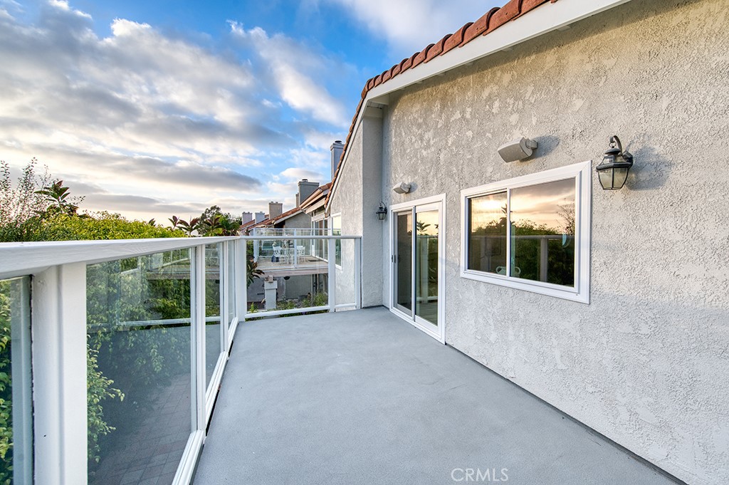 27 Palm Beach Court