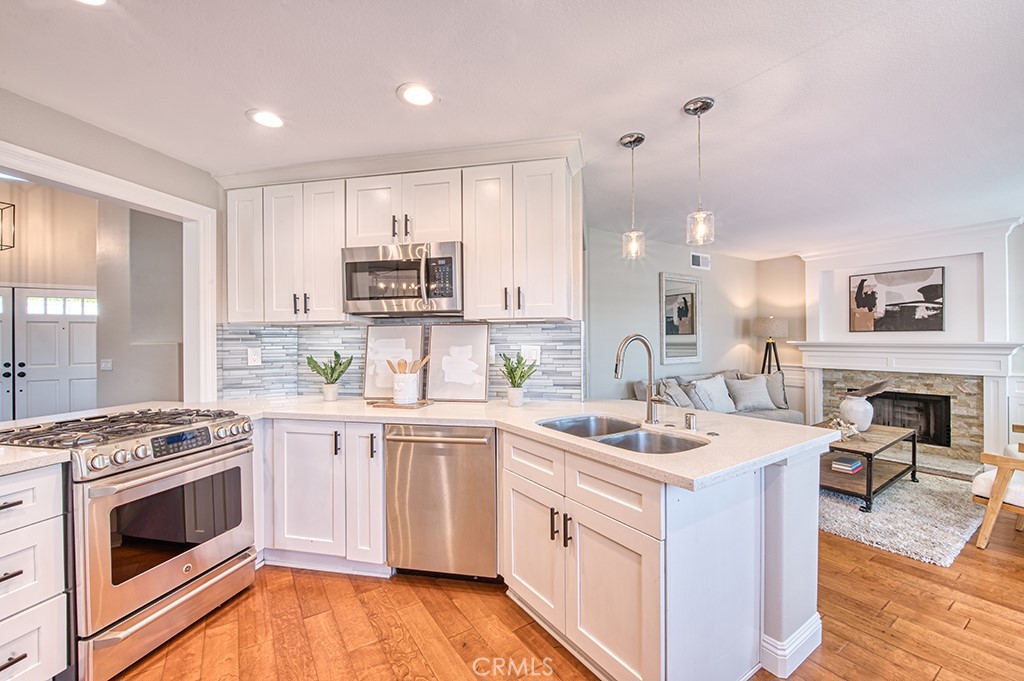 13 Sagewood