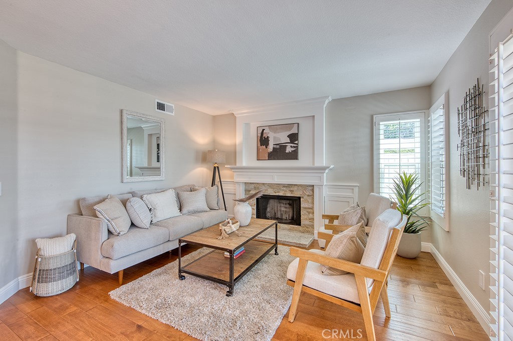 13 Sagewood