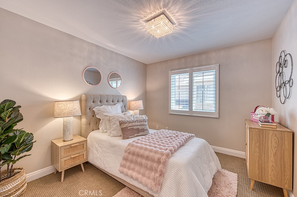 13 Sagewood