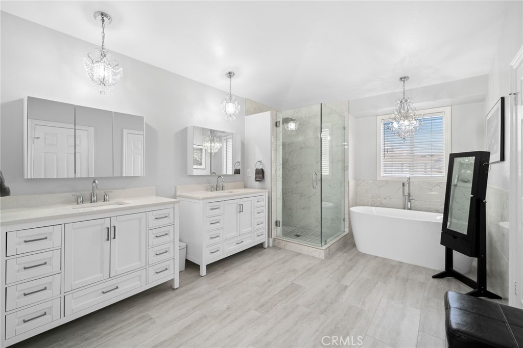 6 Coffeeberry Court