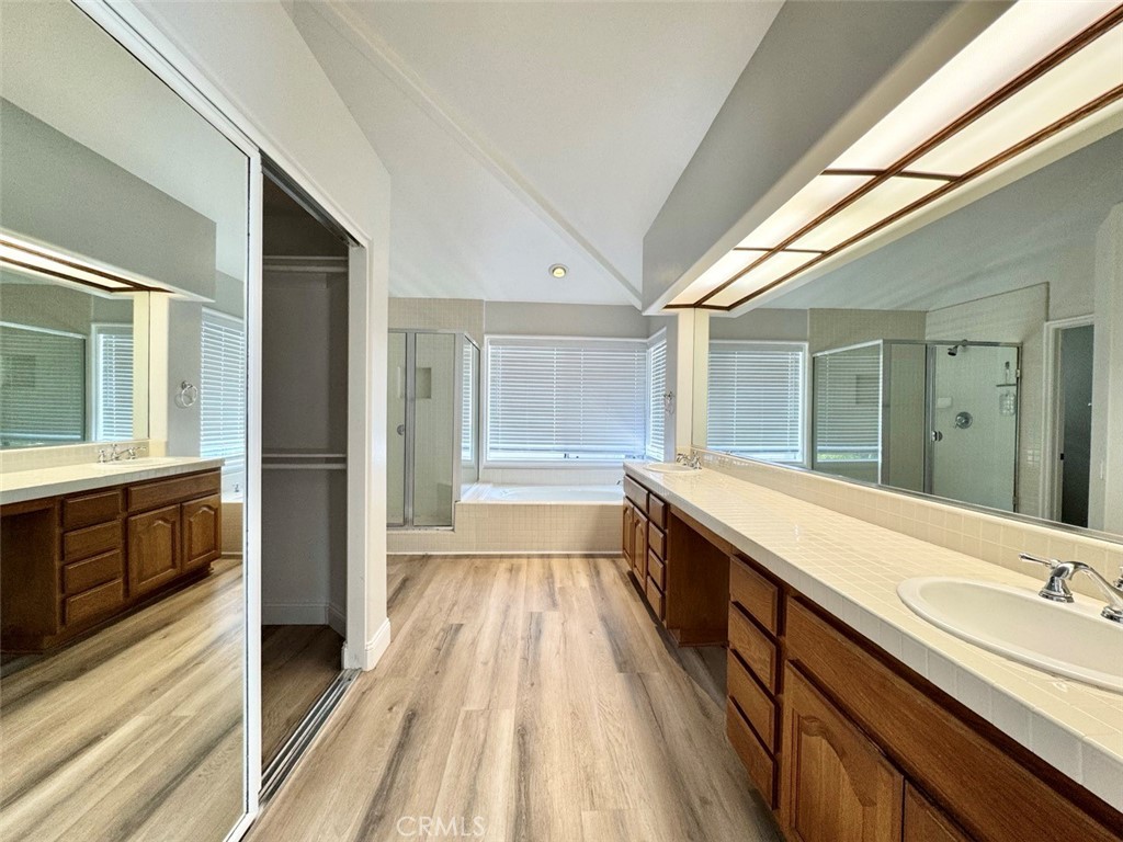 22511 Peartree