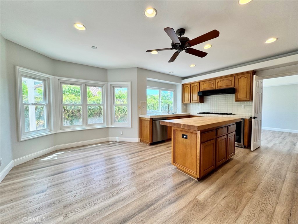22511 Peartree