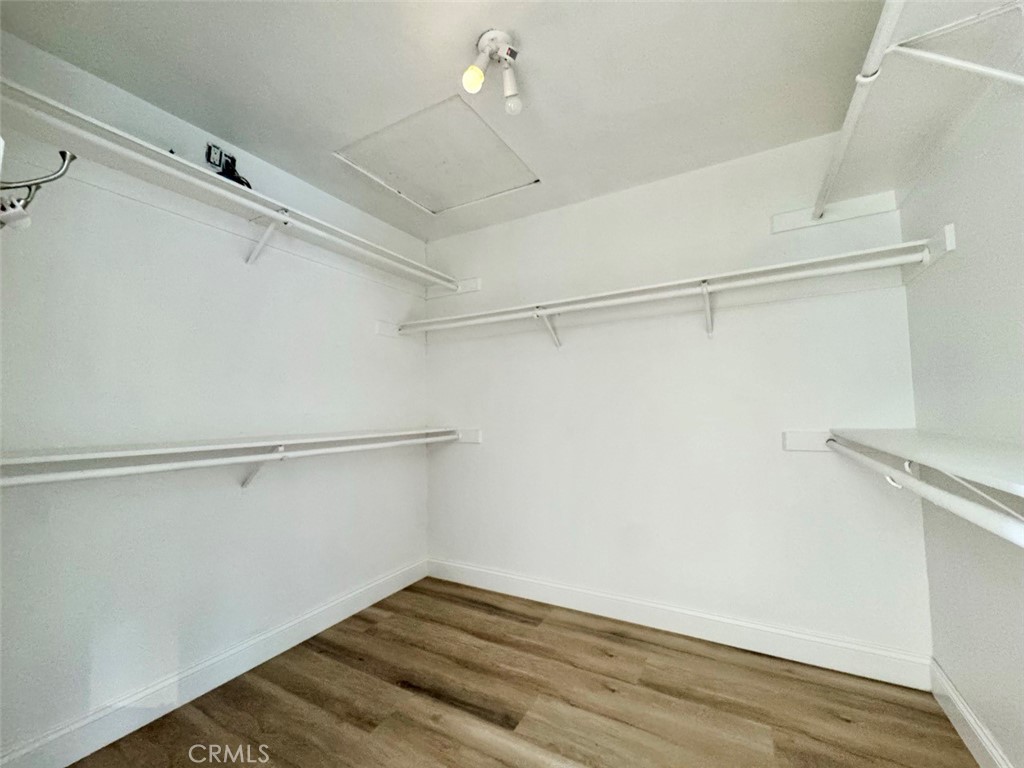 22511 Peartree