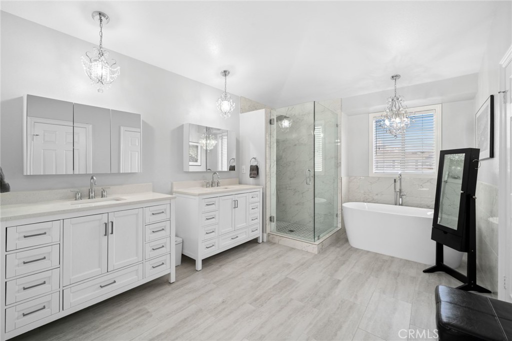 6 Coffeeberry Court