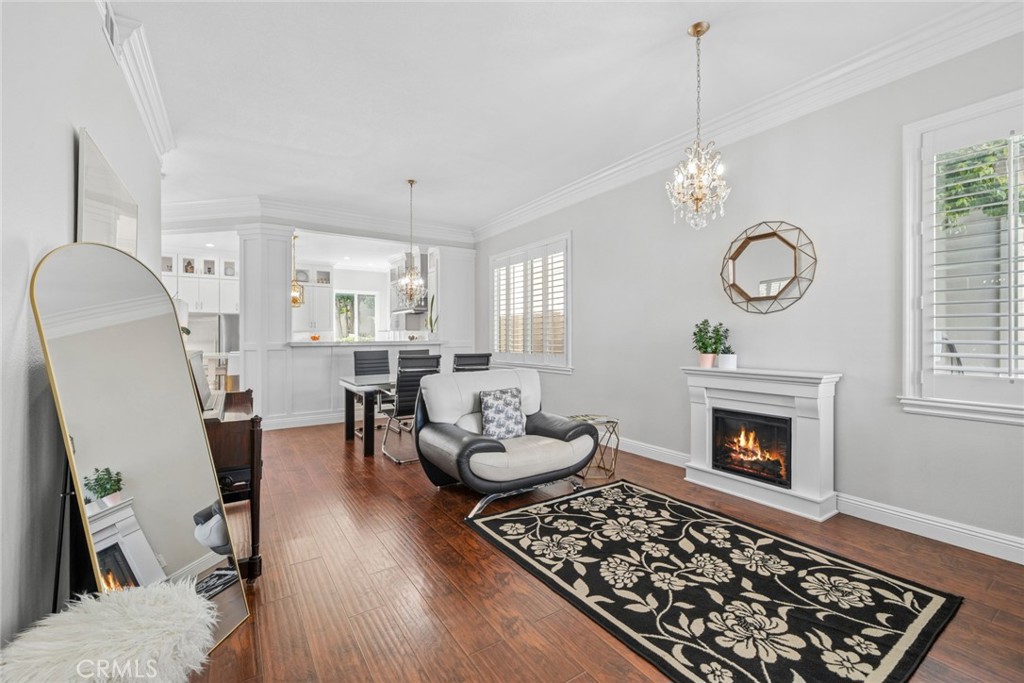 6 Coffeeberry Court