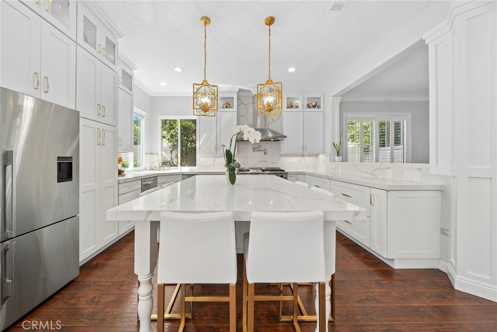 6 Coffeeberry Court