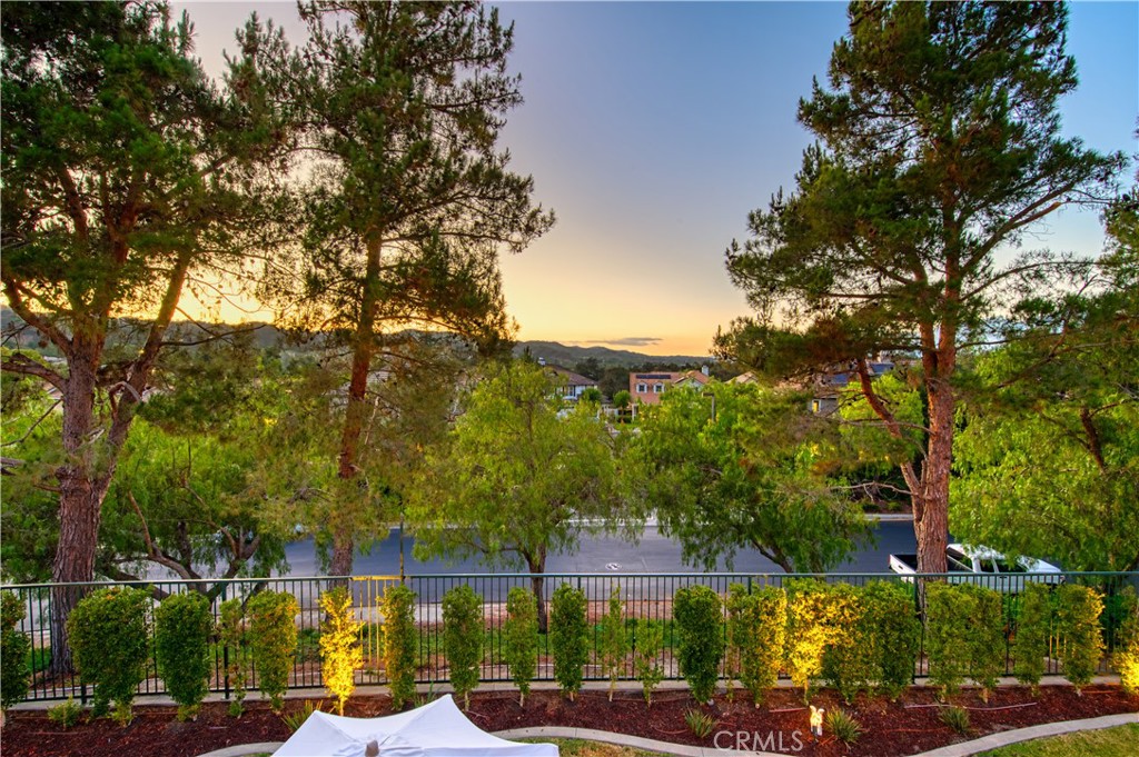 2 Creek View