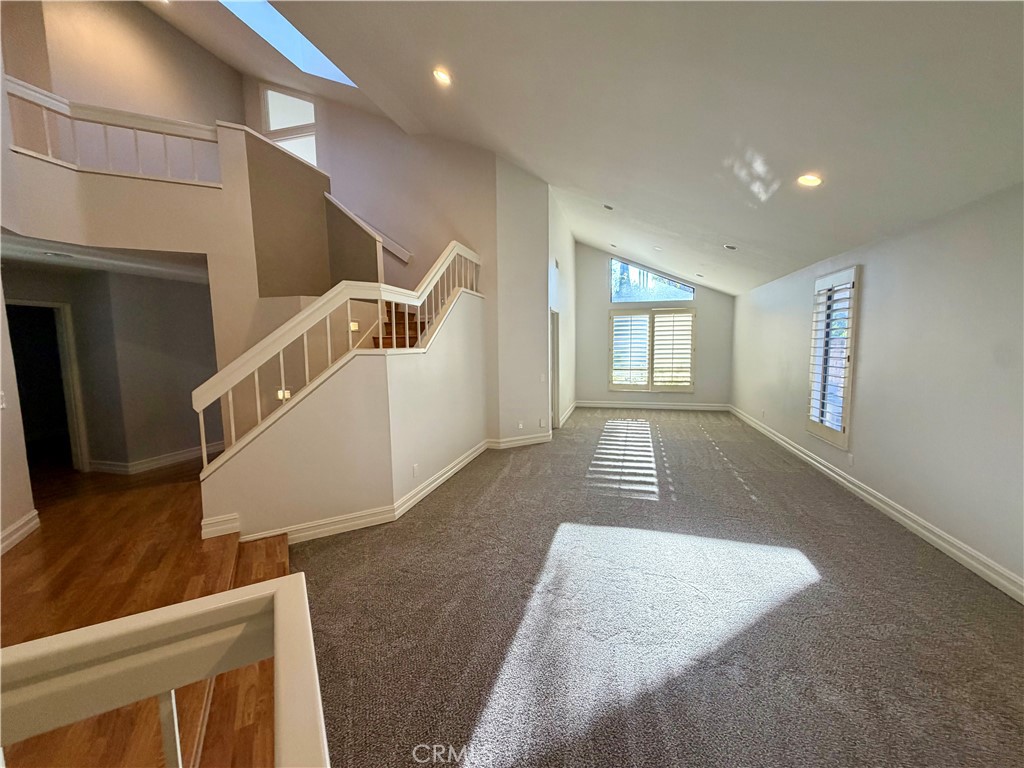 26711 Sierra Vista