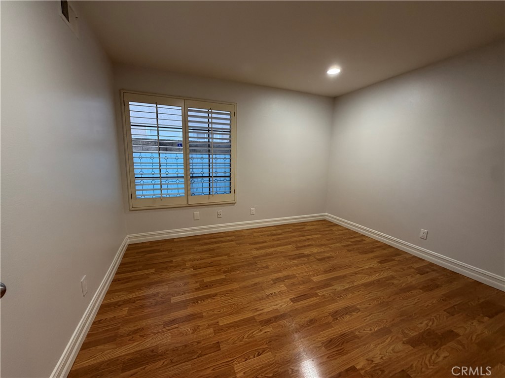 26711 Sierra Vista
