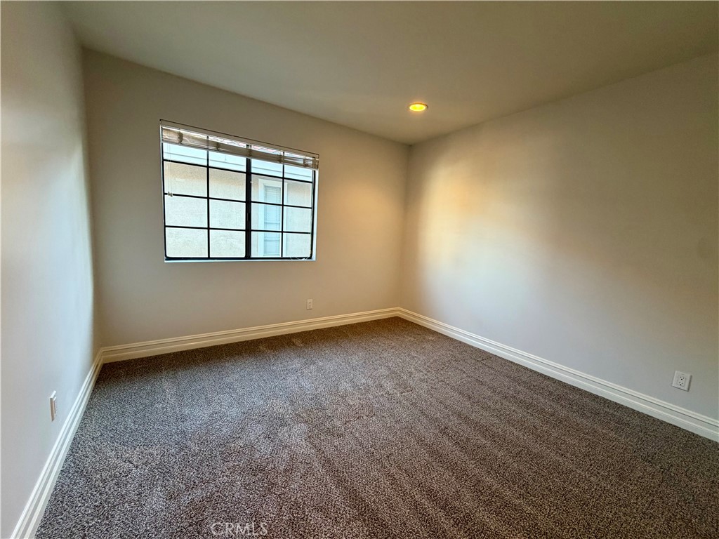 26711 Sierra Vista