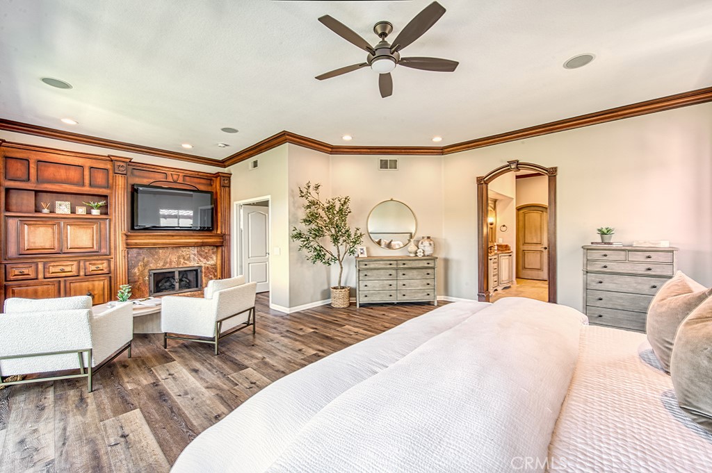 9 Altimira