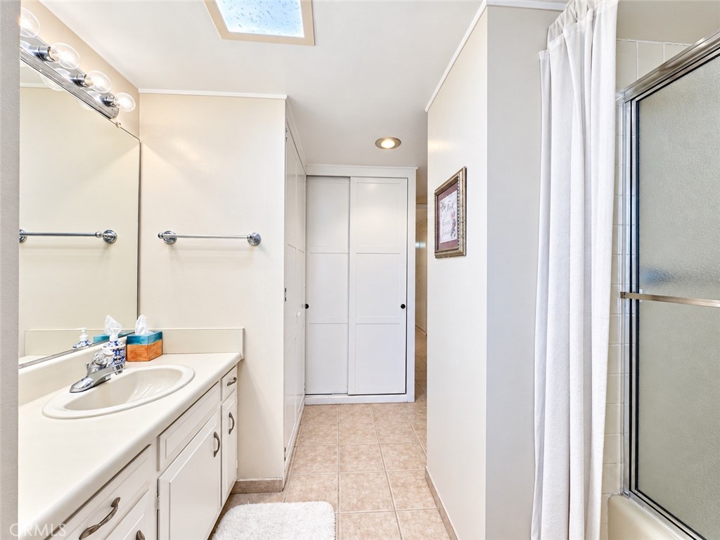 255 Calle Aragon P
