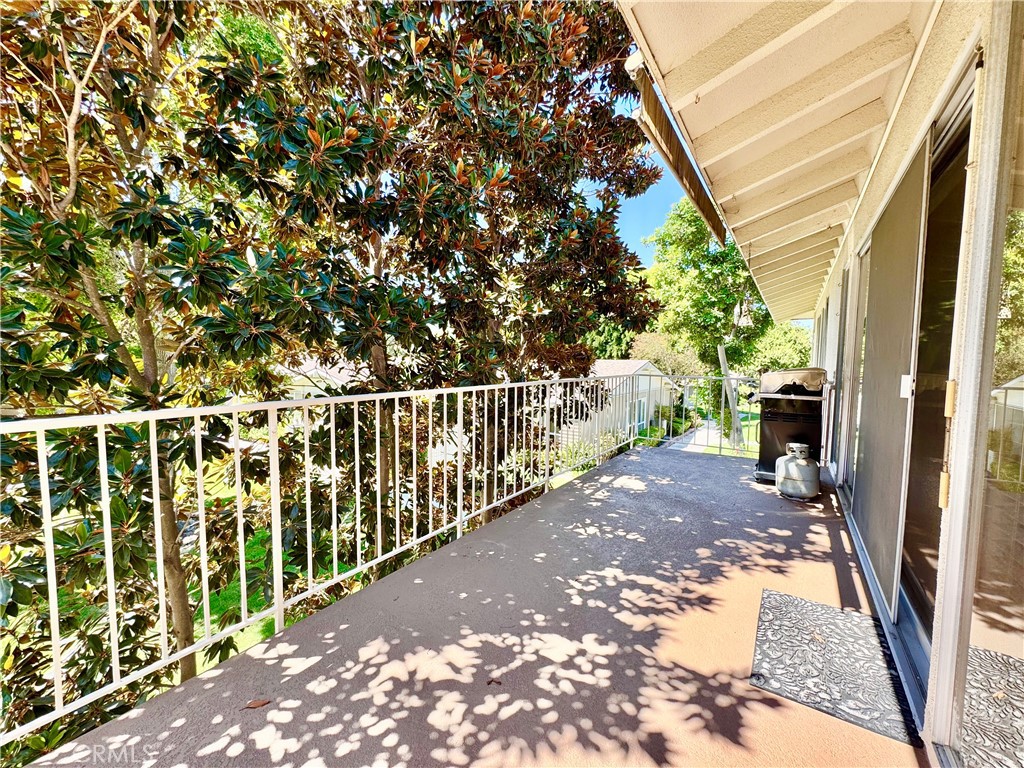 255 Calle Aragon P
