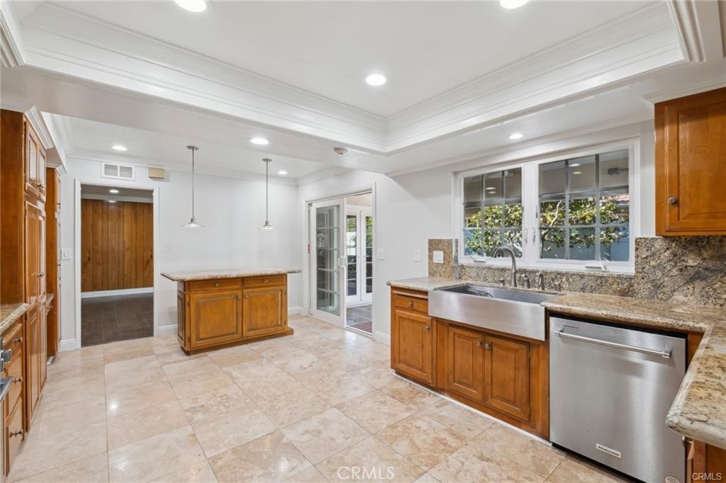 17511 Sherbrook