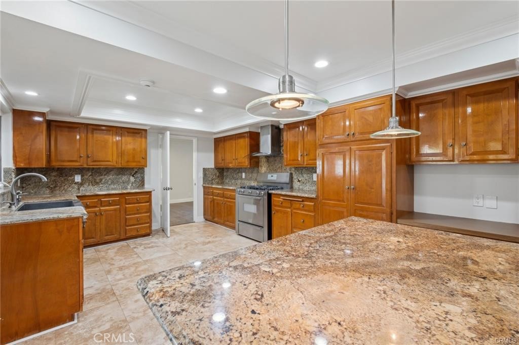 17511 Sherbrook