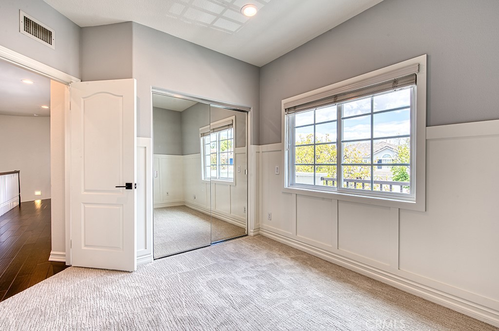 30 Eisenhower Lane Lane