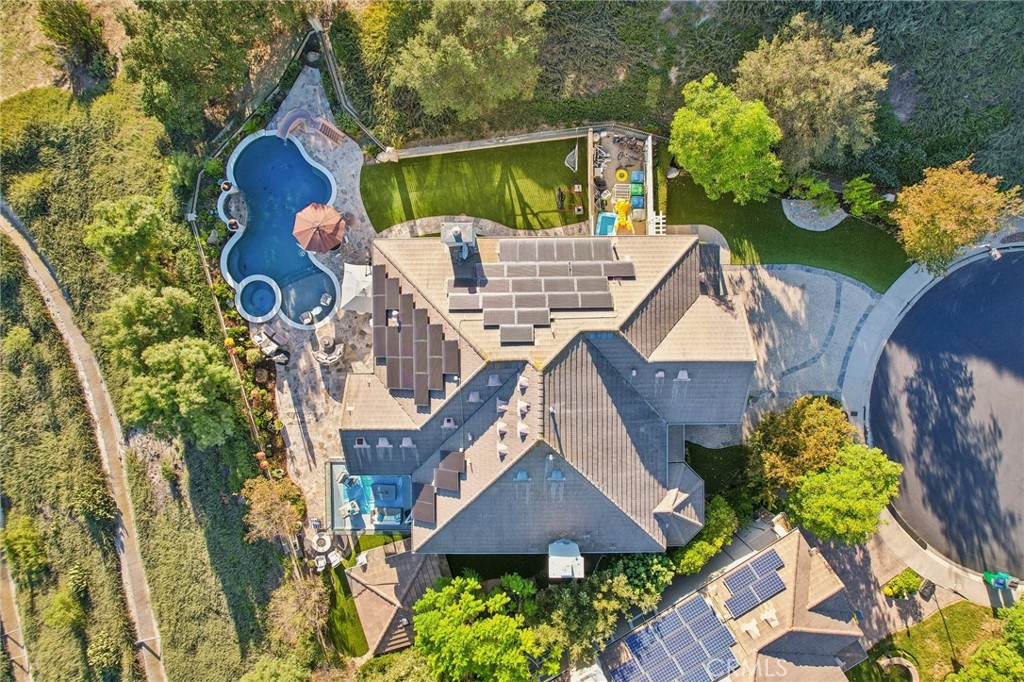 118 Vela Court