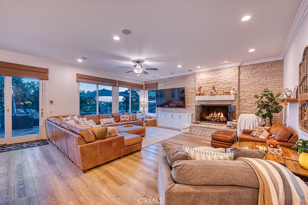 118 Vela Court