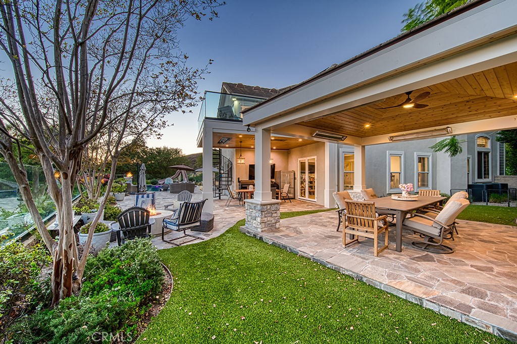 118 Vela Court