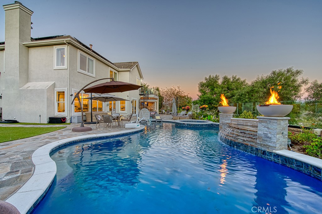 118 Vela Court