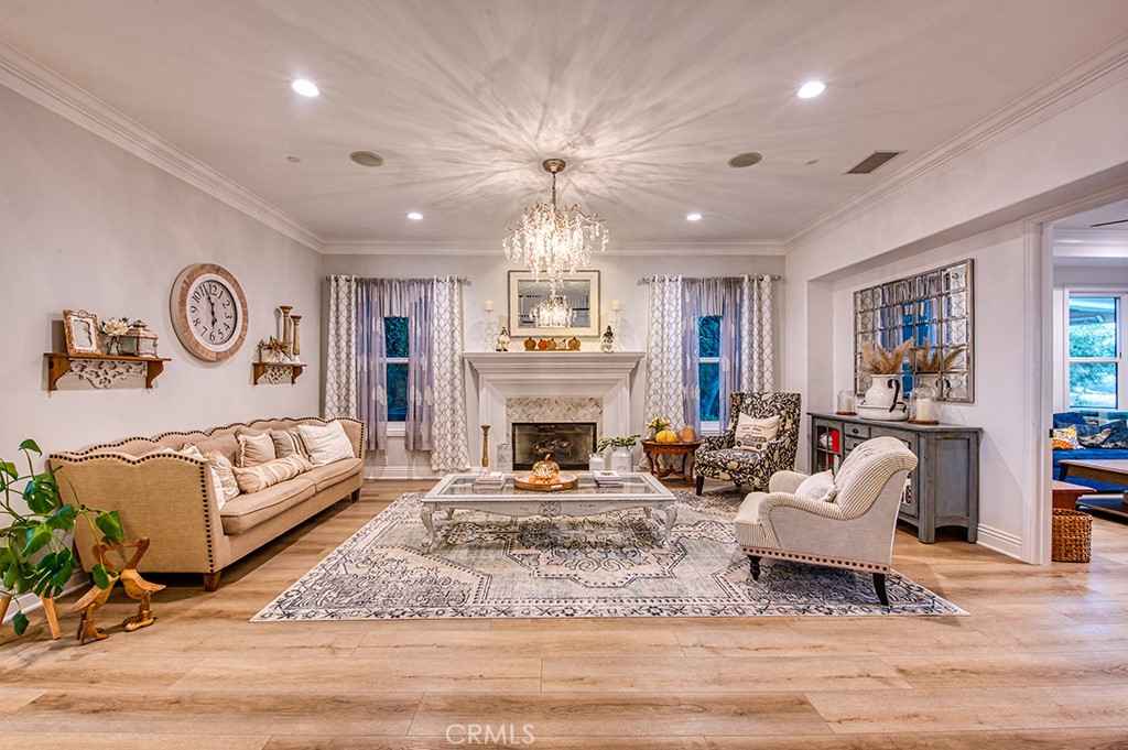 118 Vela Court
