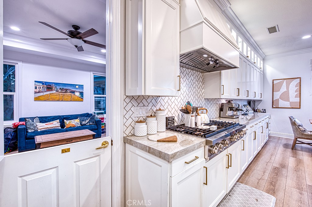 118 Vela Court