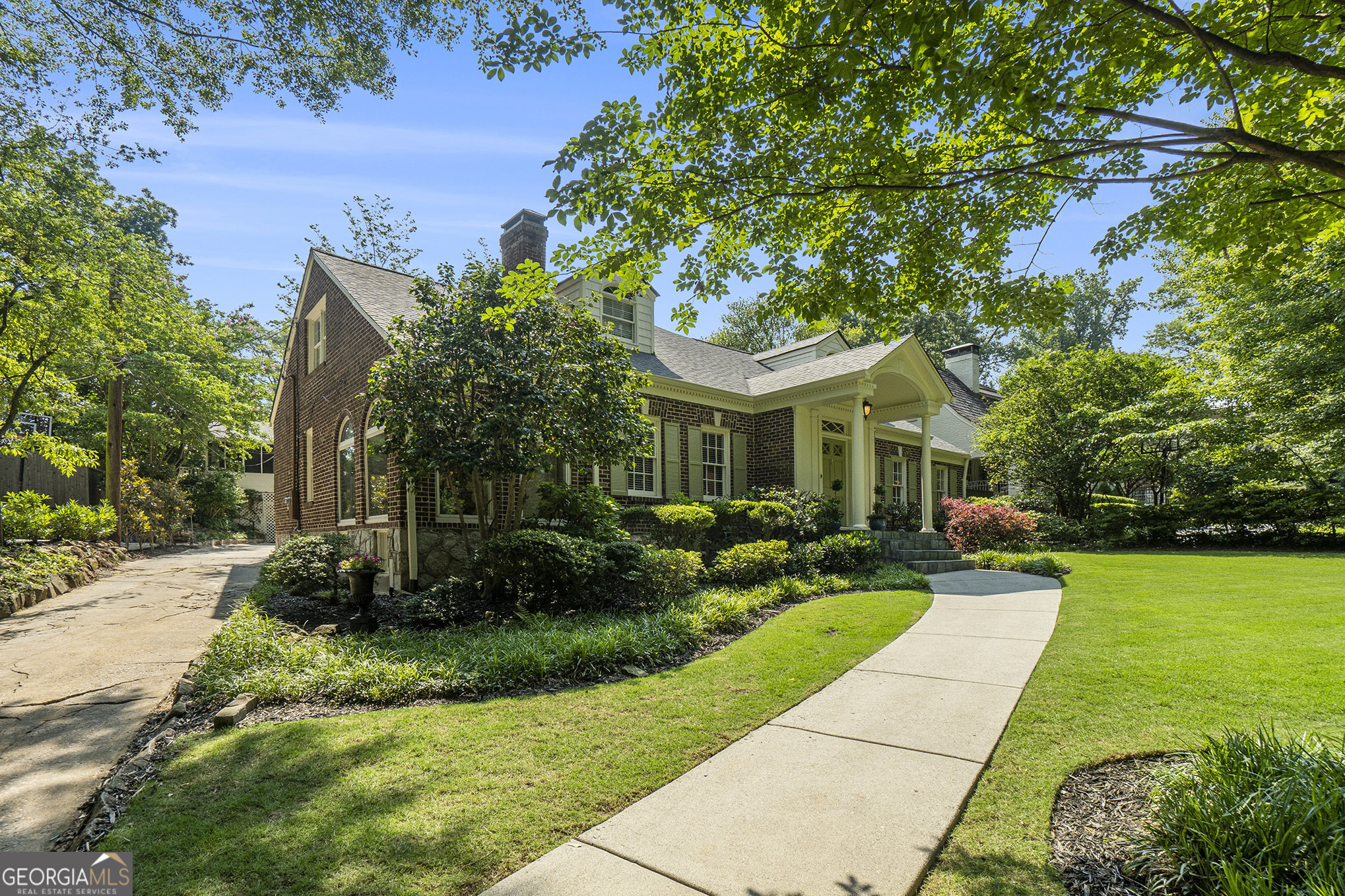 1821 N Rock Springs Road NE