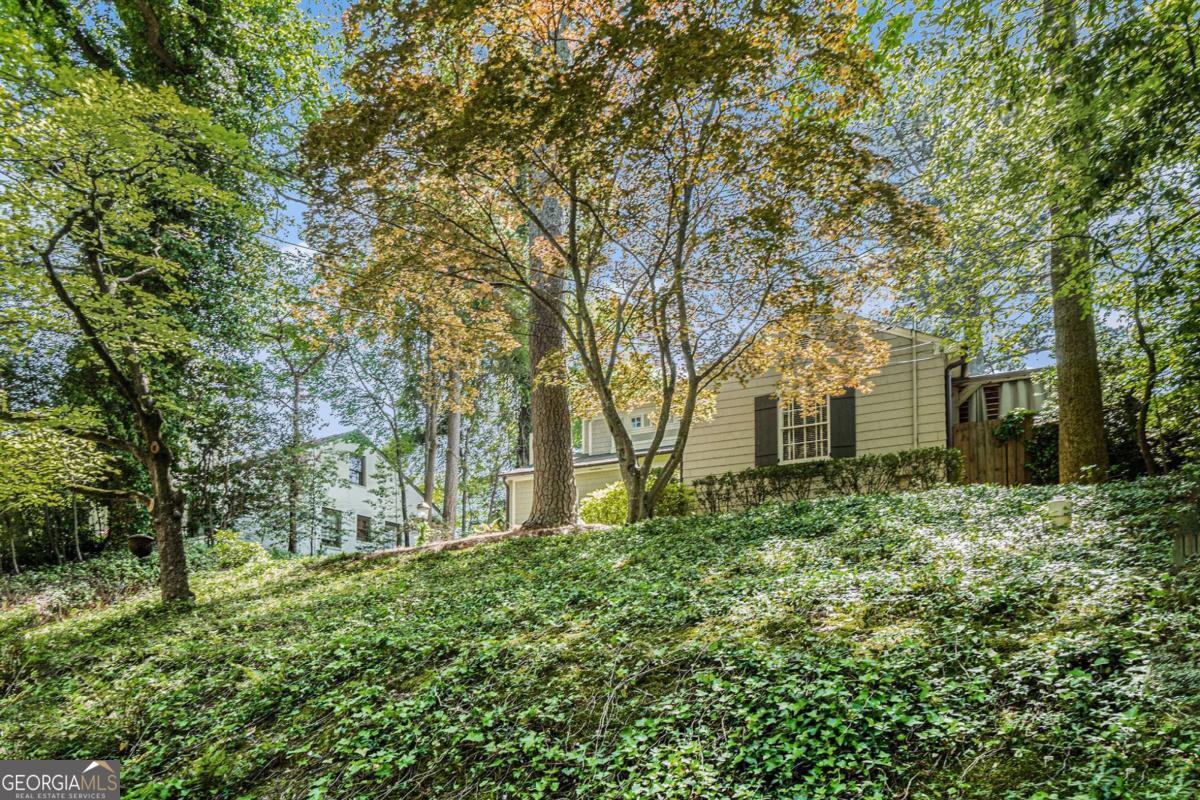 1634 Lenox Road NE
