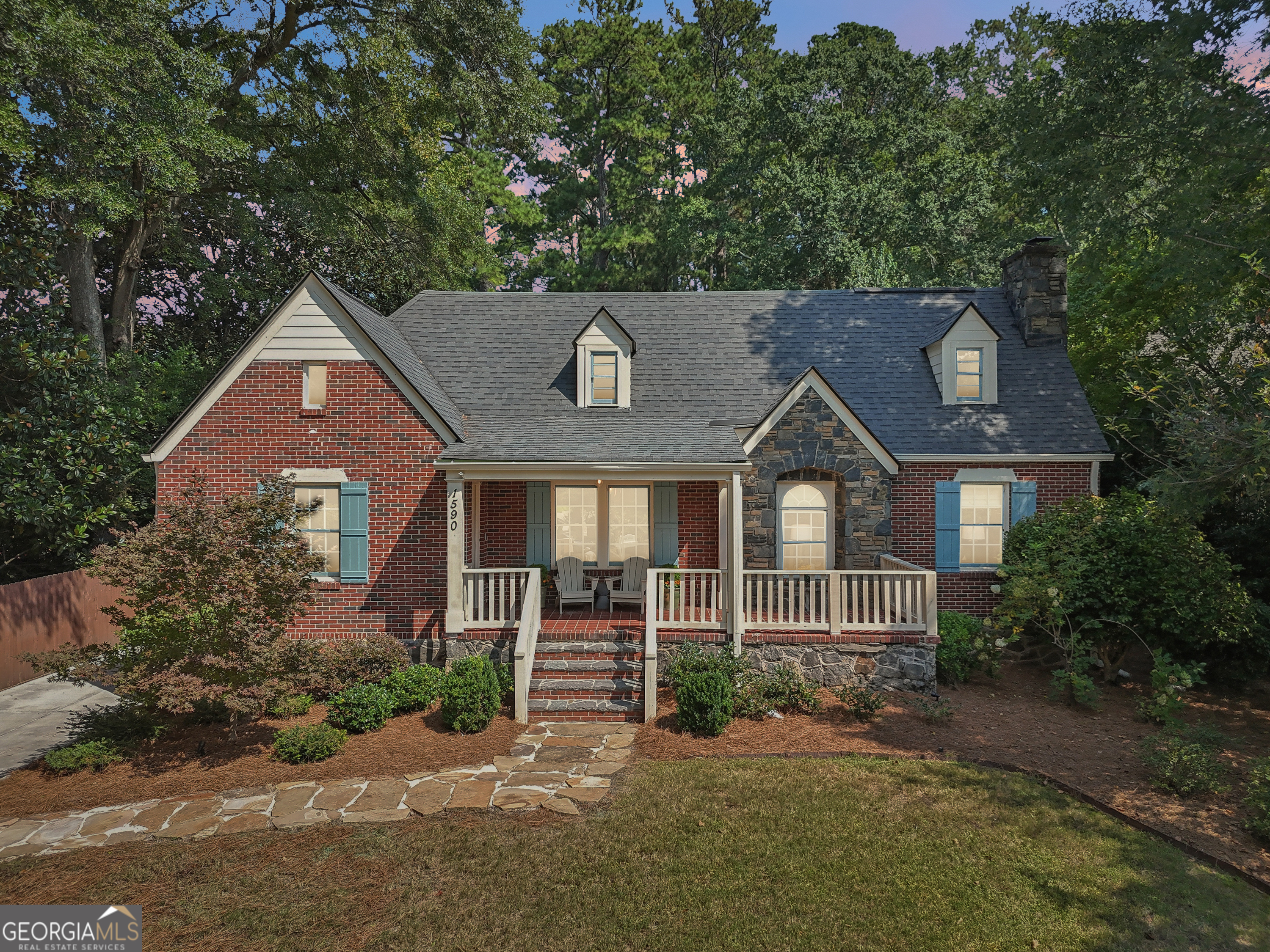 1590 Johnson Road NE