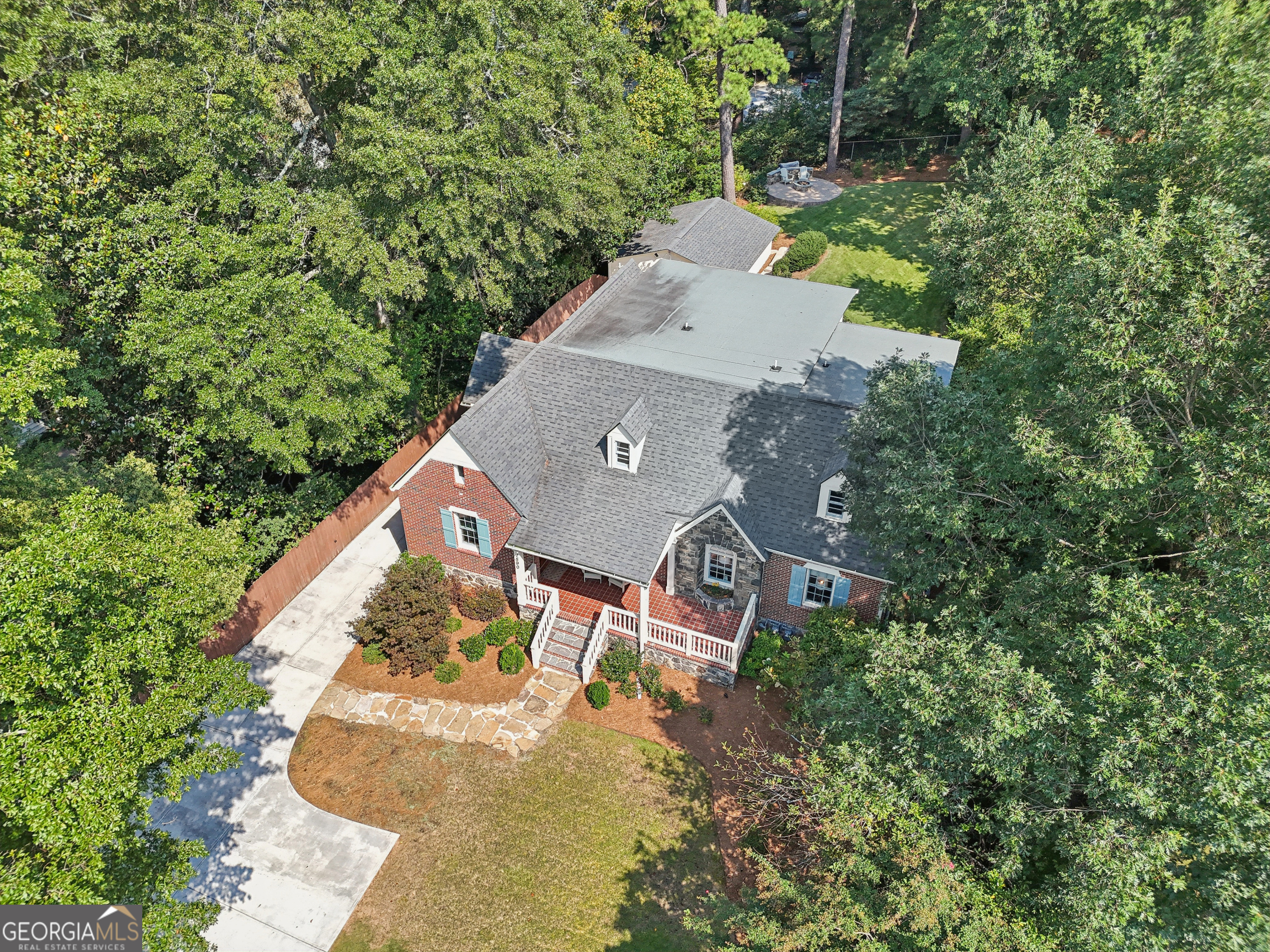 1590 Johnson Road NE