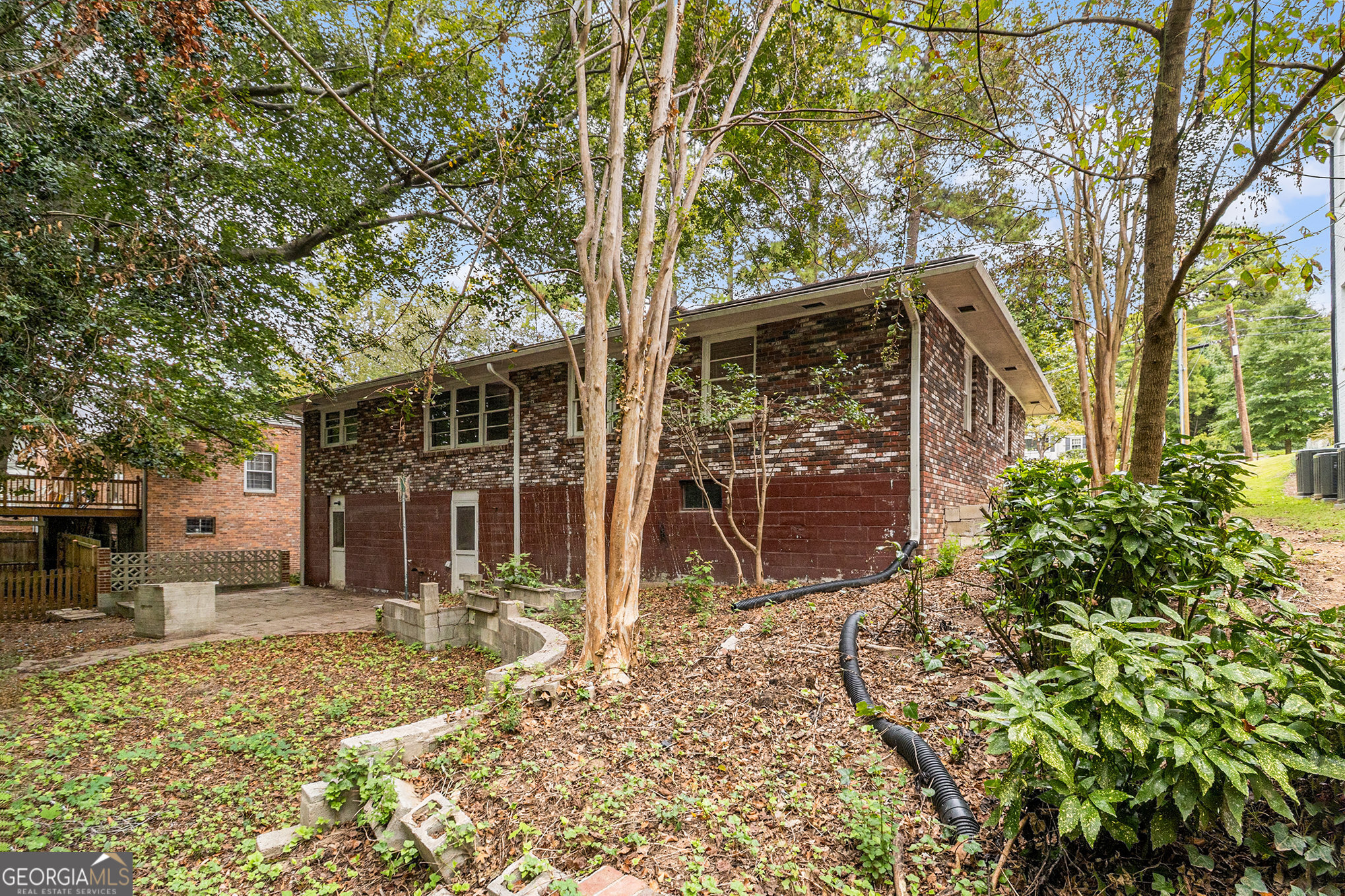 1880 Wellbourne Drive NE