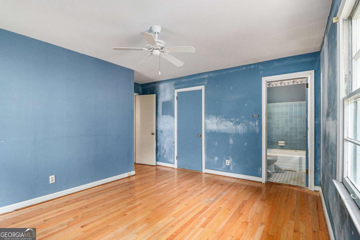 1880 Wellbourne Drive NE