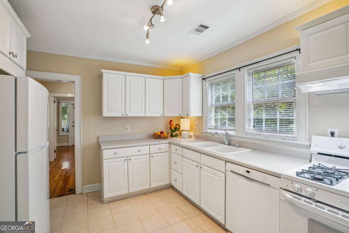 1821 N Rock Springs Road NE, Atlanta