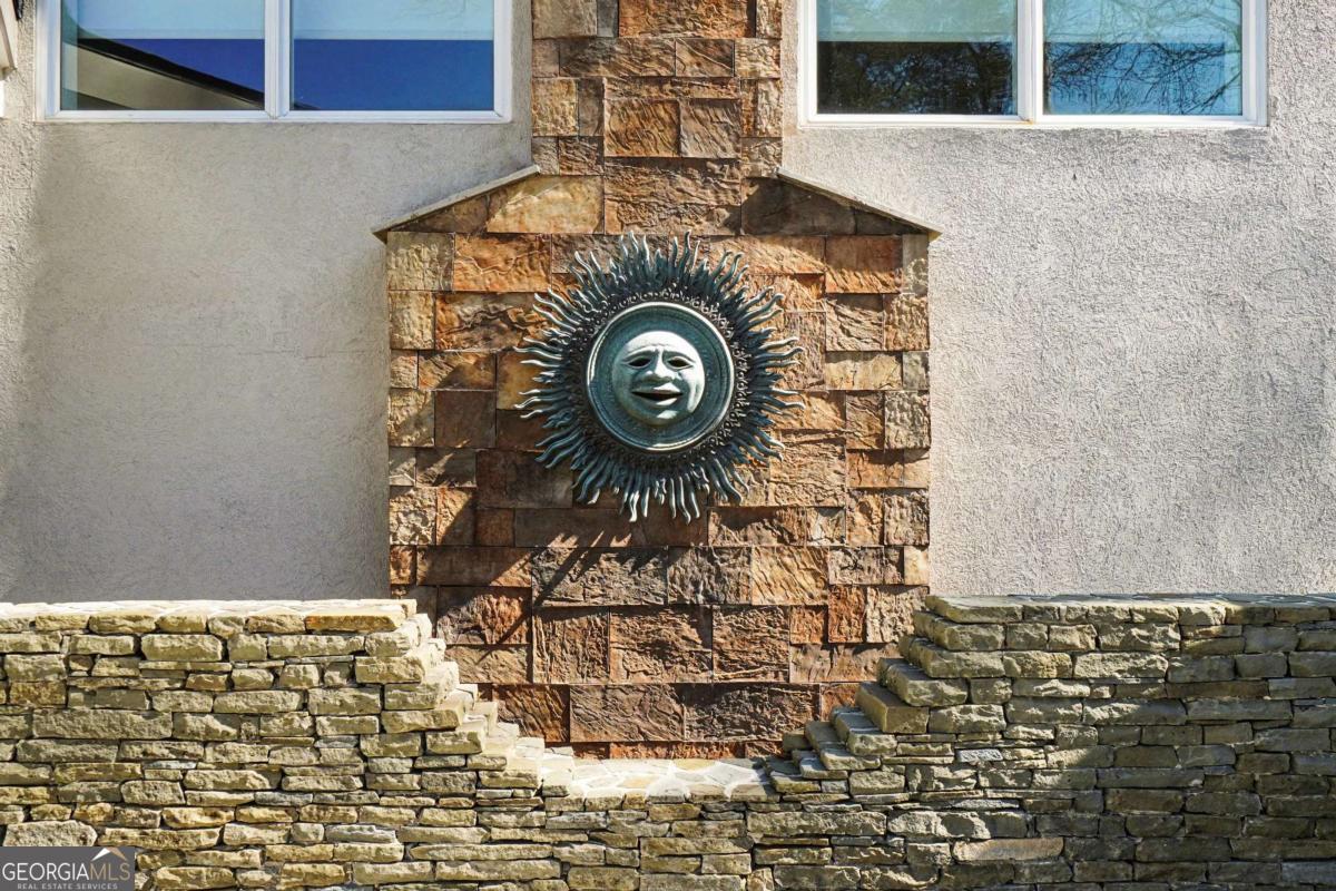 887 Berkshire Road NE