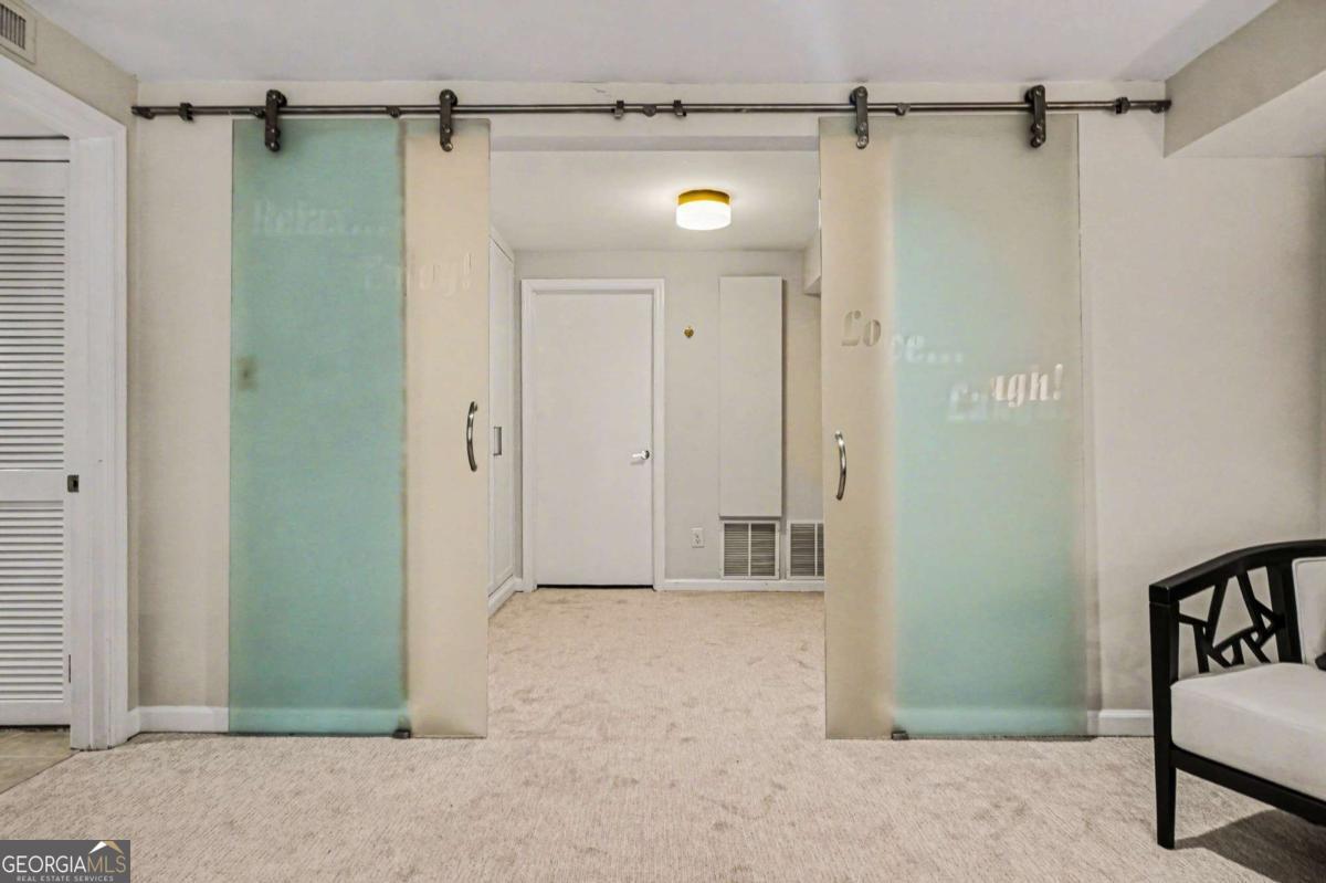 887 Berkshire Road NE