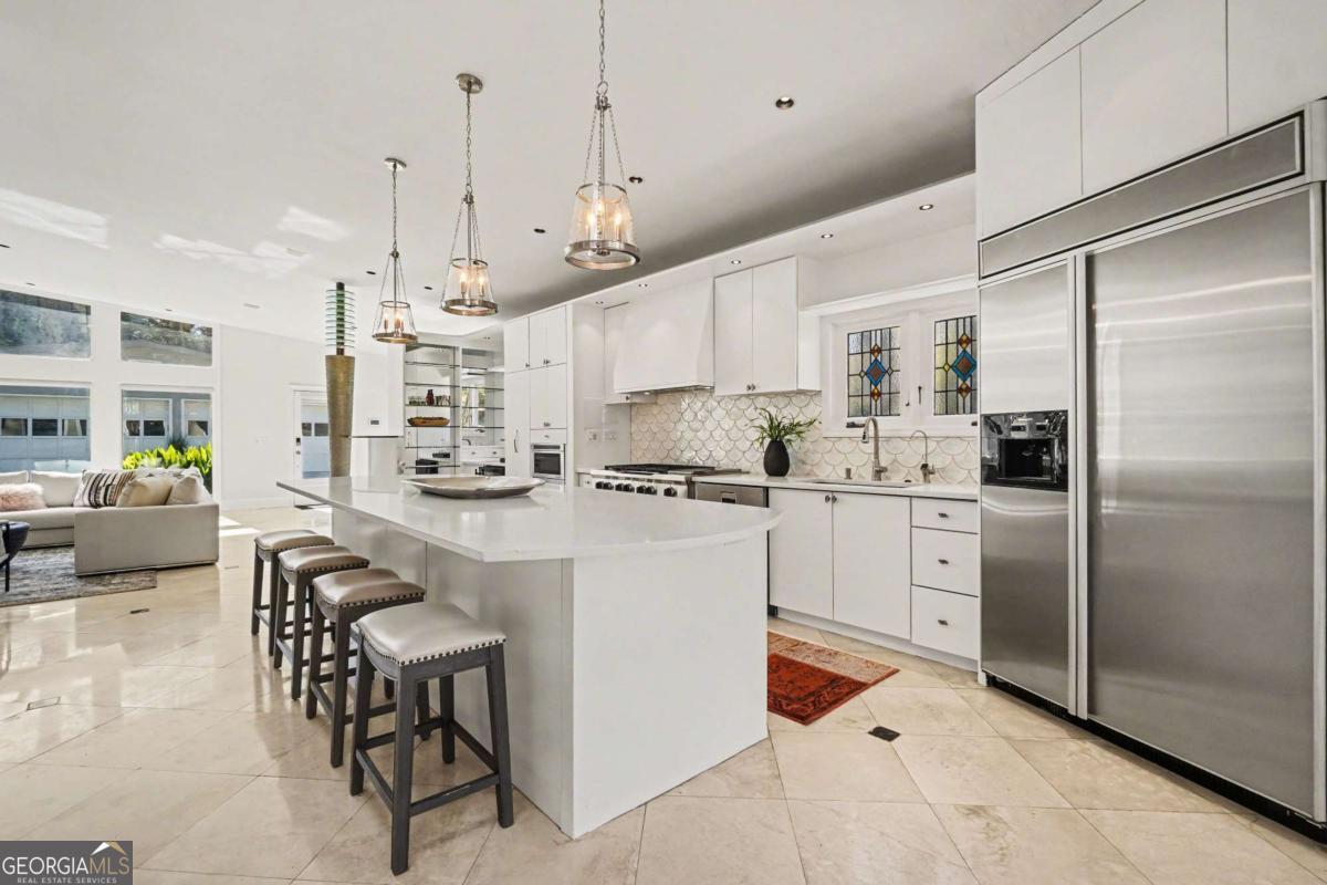 887 Berkshire Road NE