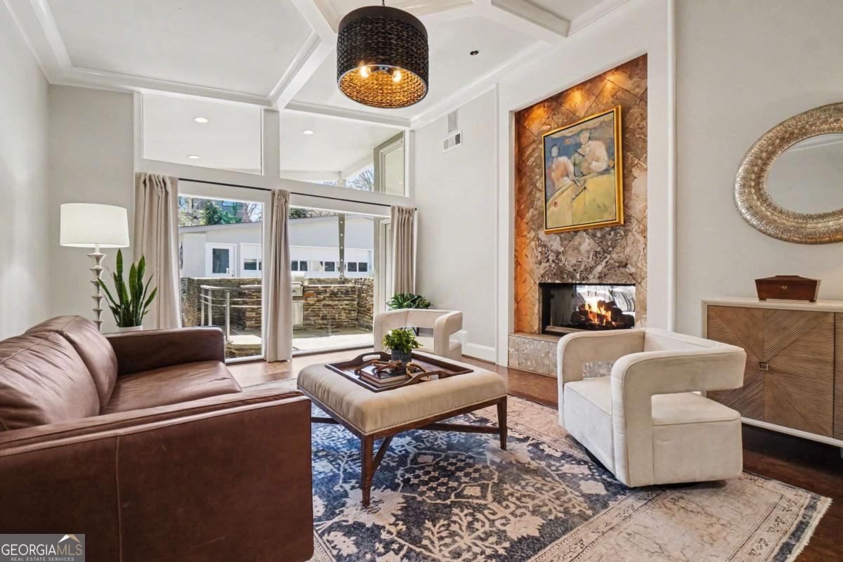 887 Berkshire Road NE