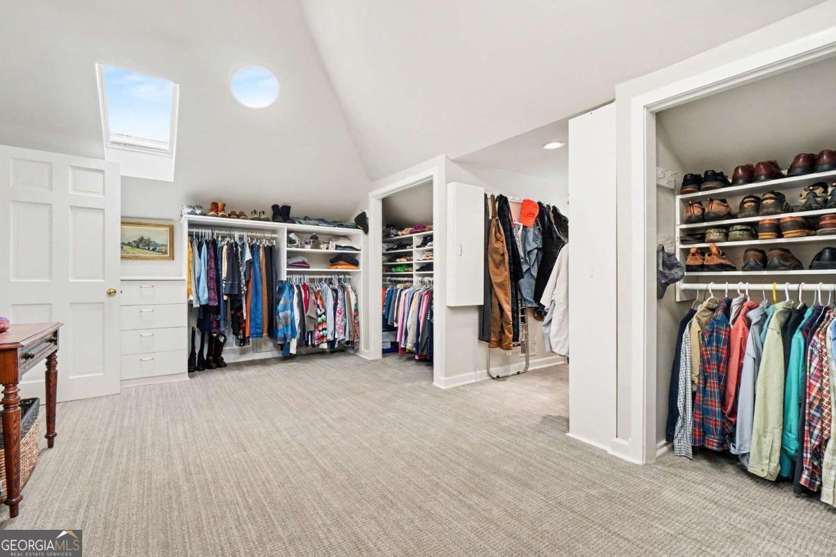 1528 N Highland Avenue NE Avenue