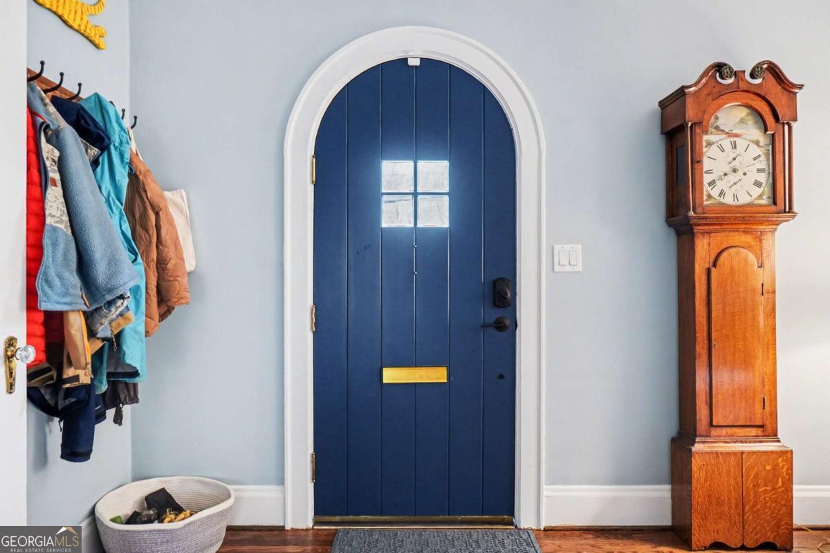 1528 N Highland Avenue NE Avenue