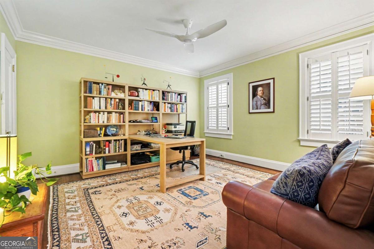 1528 N Highland Avenue NE Avenue