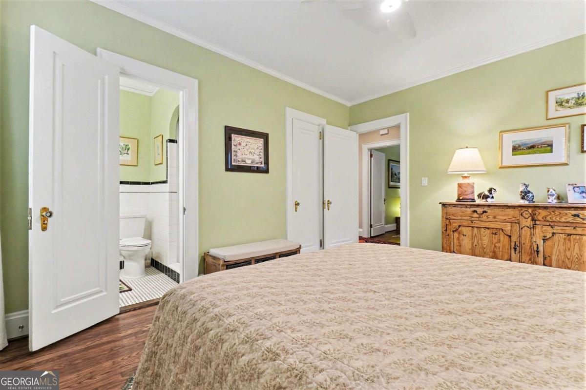 1528 N Highland Avenue NE Avenue